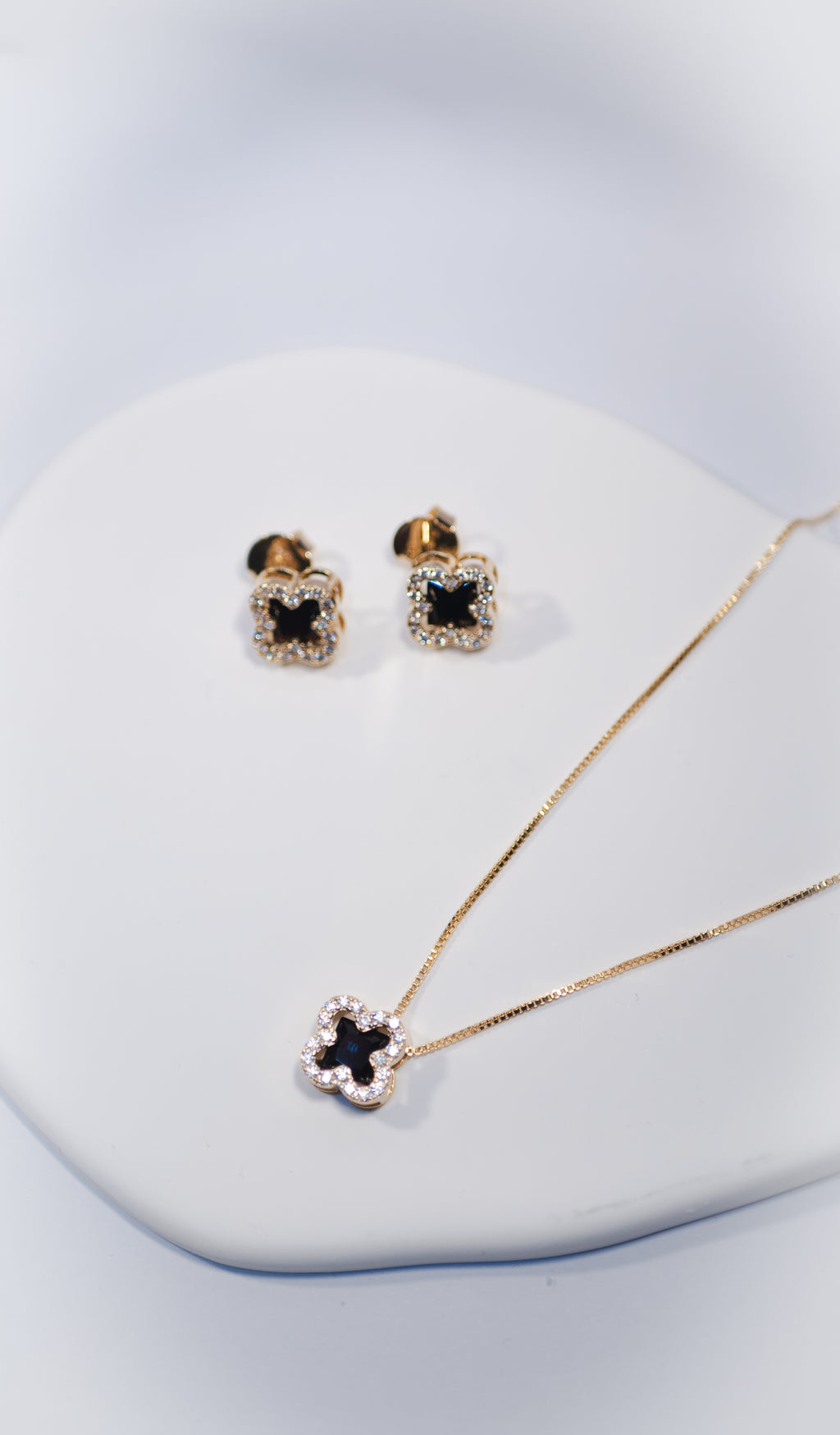 Onyx & Zirconia Clover Set