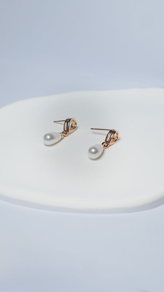 Pearl Dangle Studs