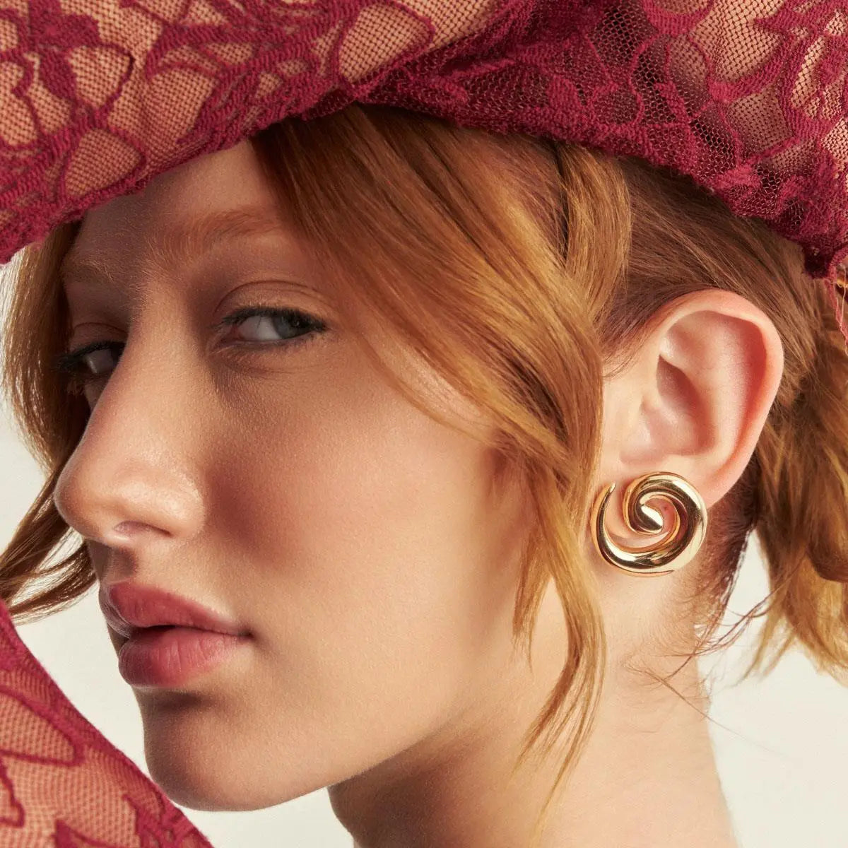 Caracol Studs