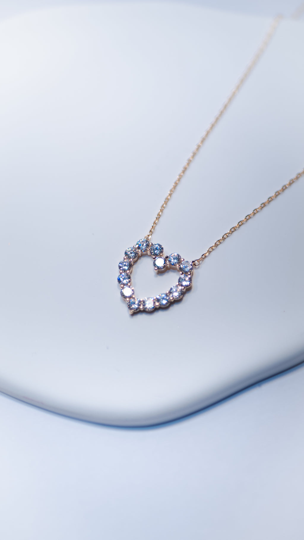 Lumière Heart Necklace