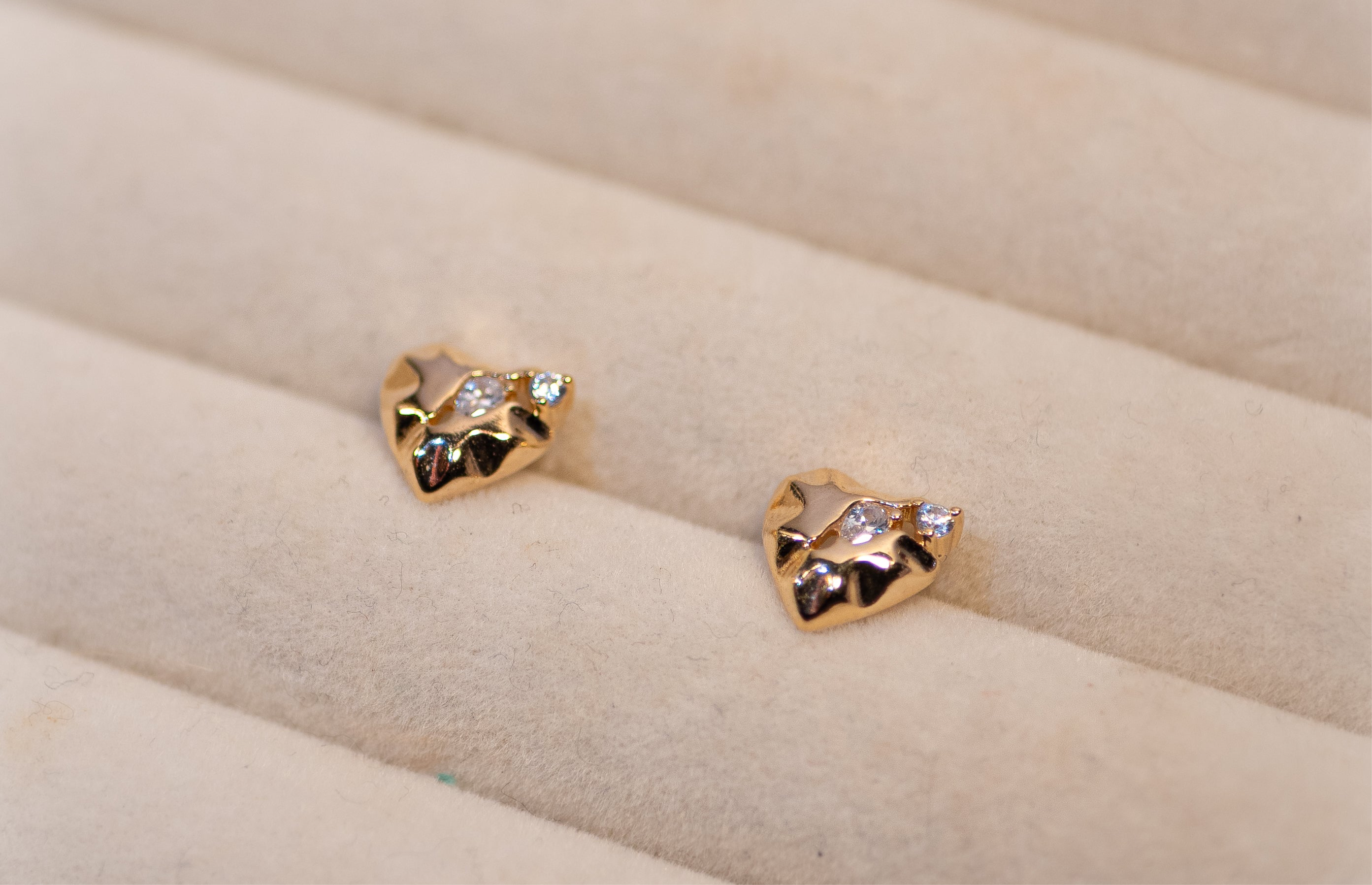 Mini Love Heart Earrings with Zirconias