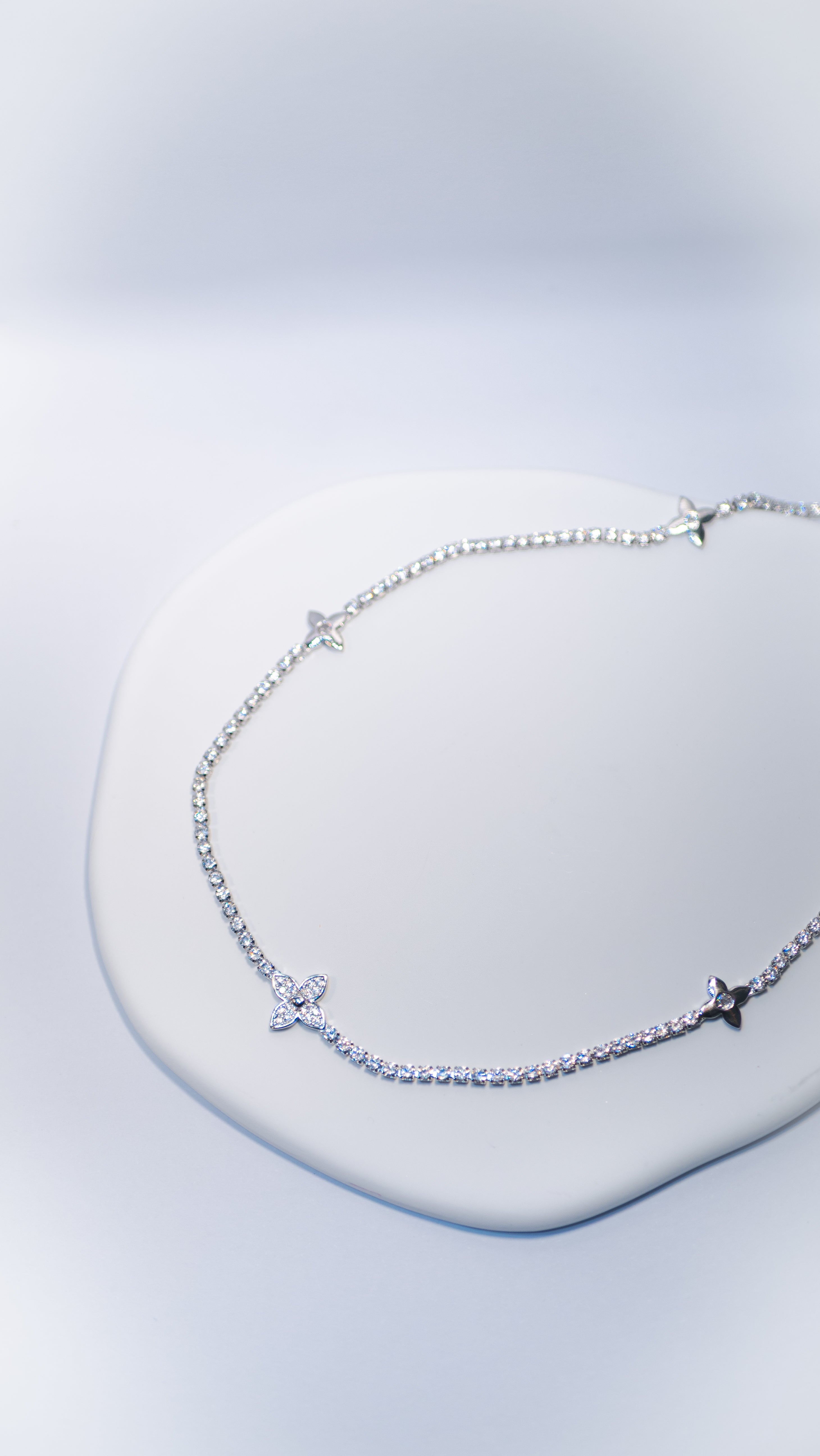 Fleur Lumière Necklace