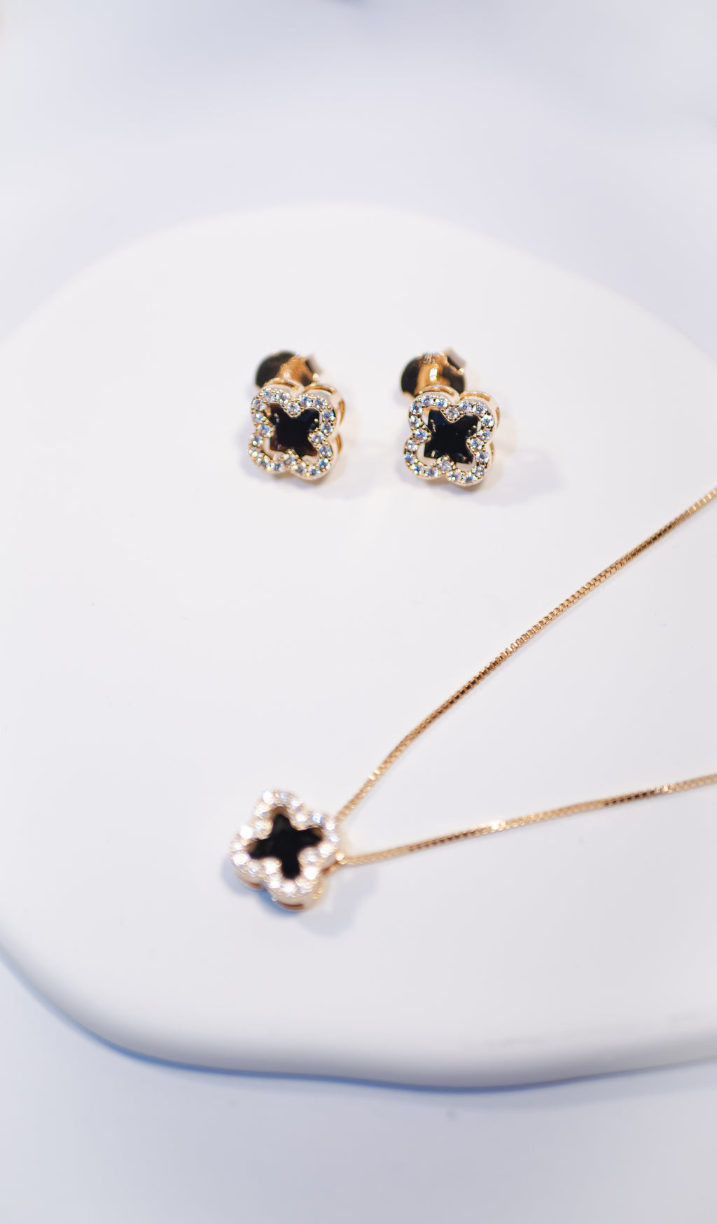 Onyx & Zirconia Clover Set