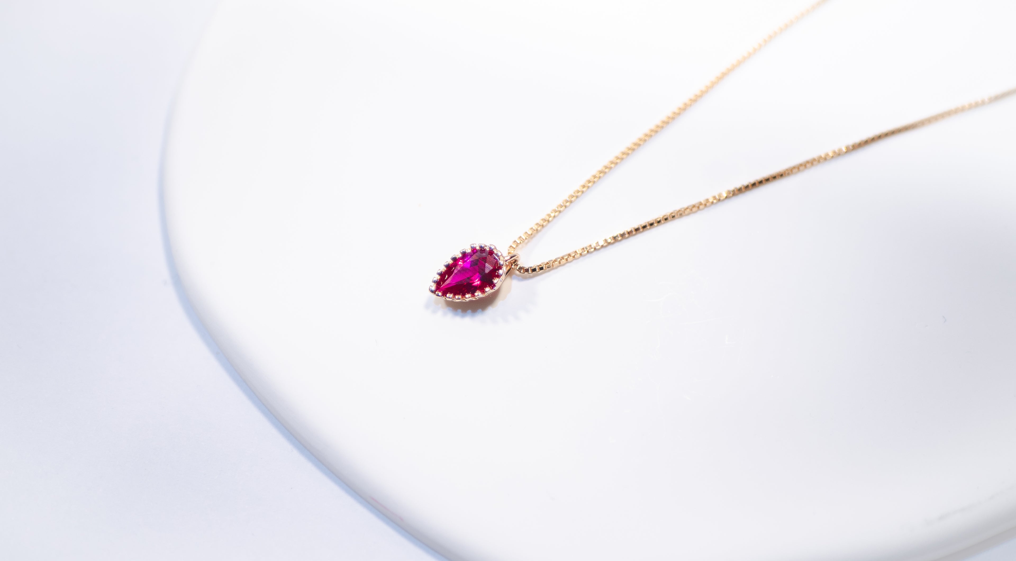 Pink Teardrop Pendant Necklace