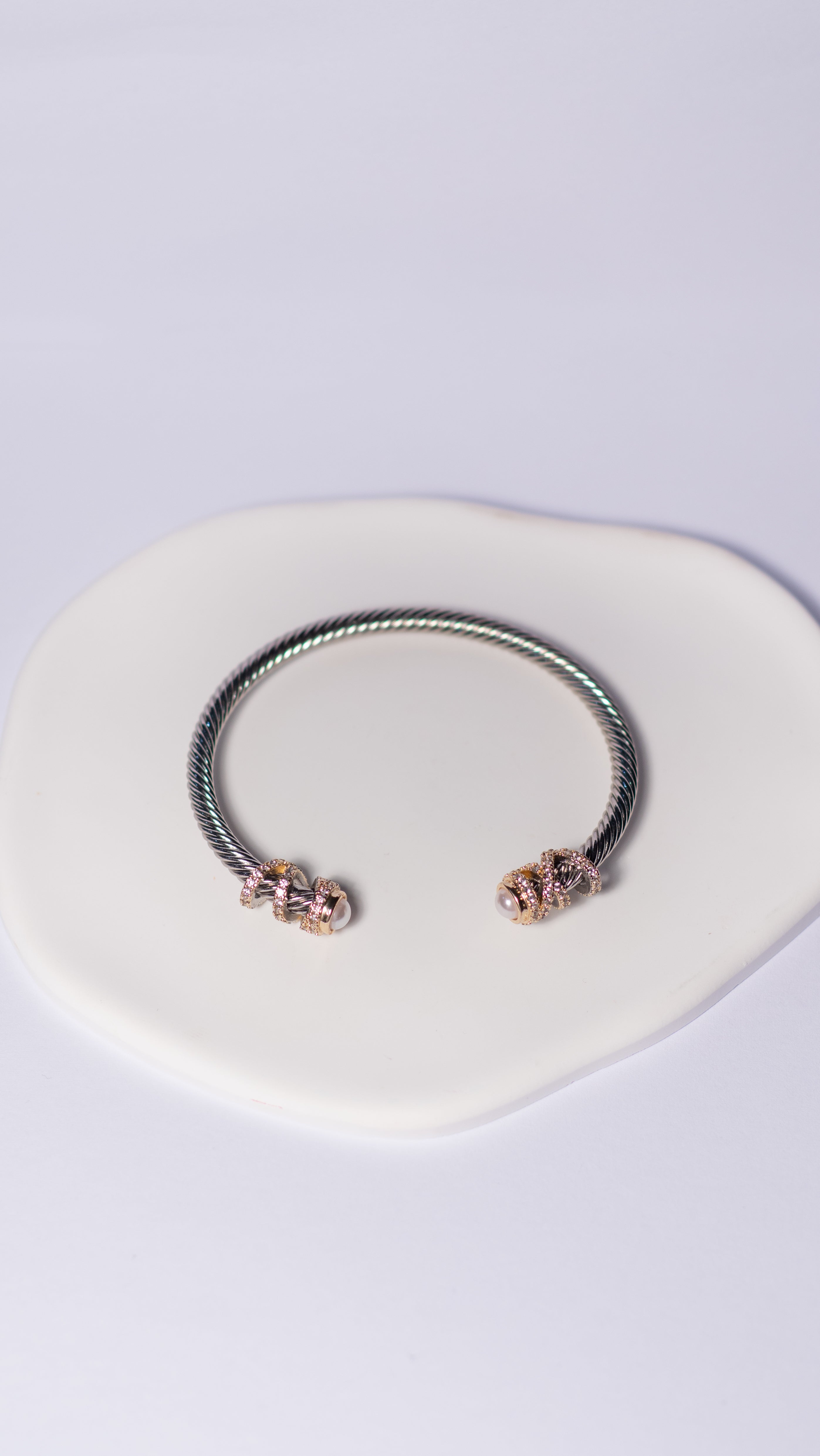 Twist Pearl Cable Cuff