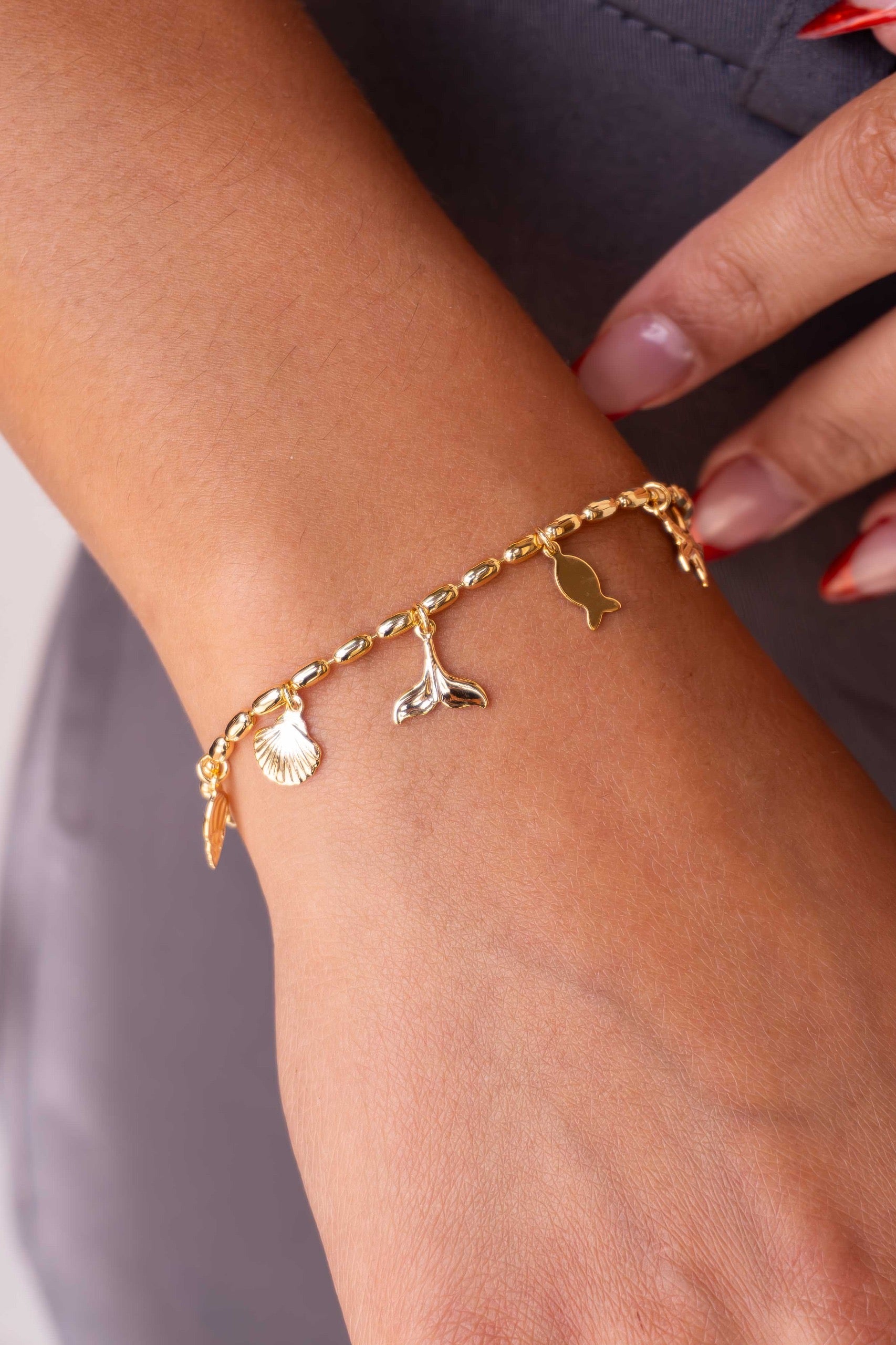 Ocean Charms Bracelet – Gold
