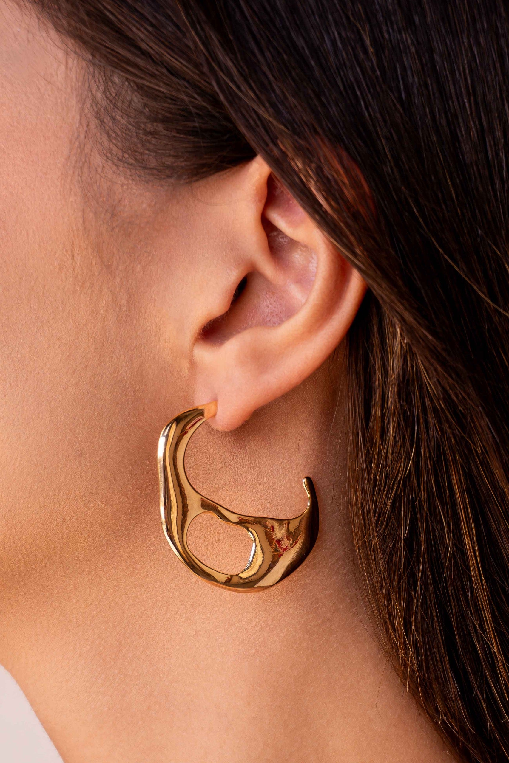 Sculpted Wave Hoops