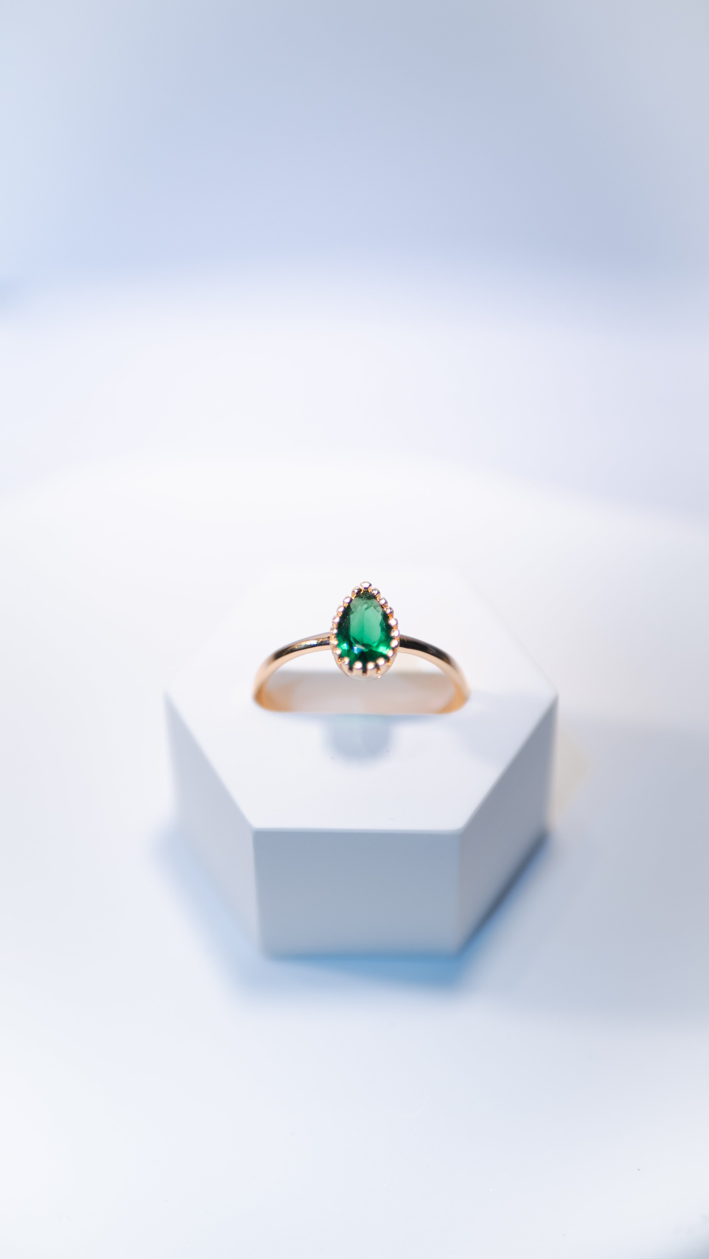 Emerald Teardrop Ring